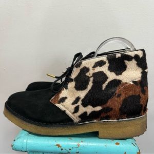 Clarks Originals Desert Boot Cow Print Black Suede Size 10.5
